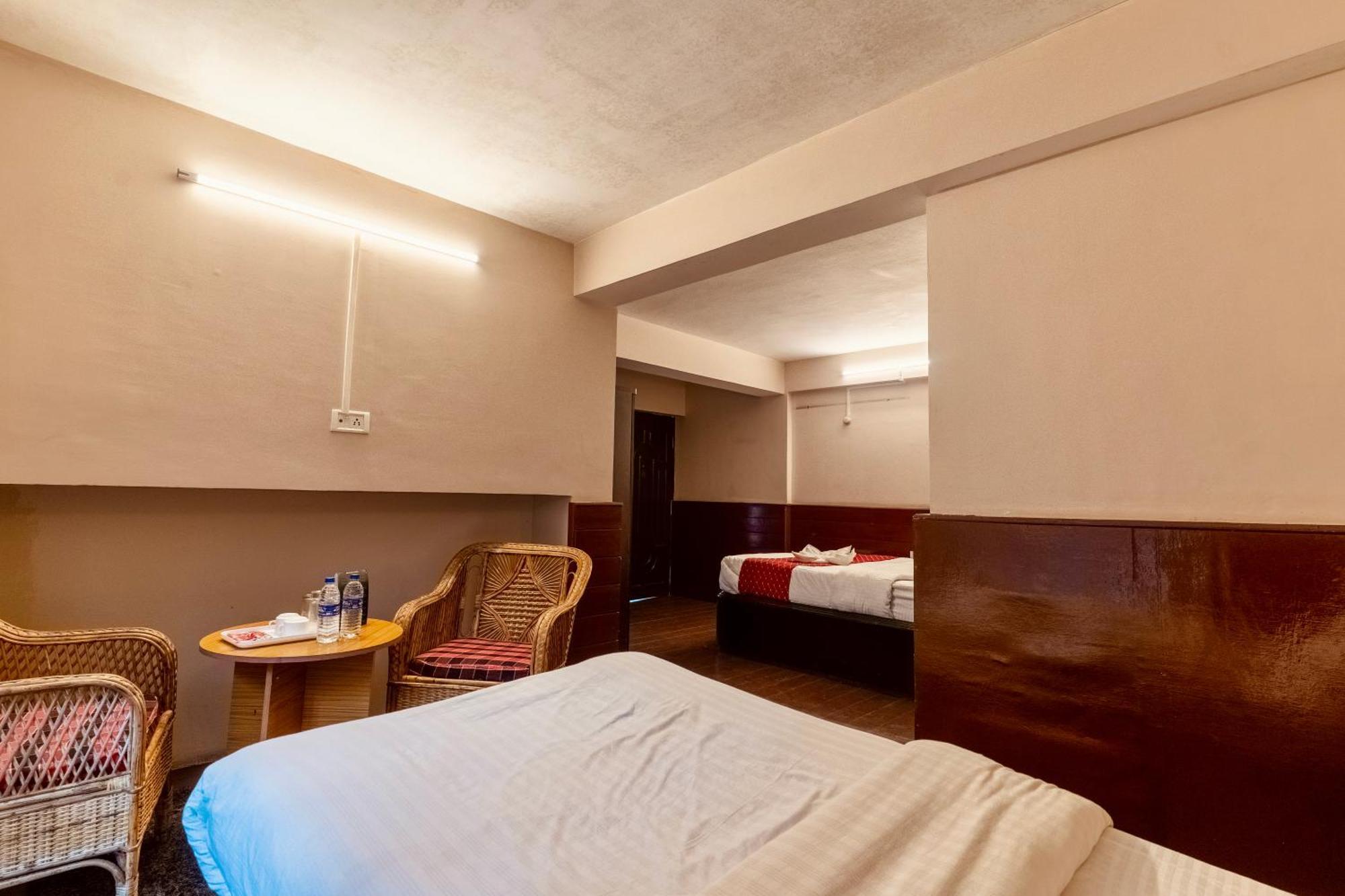 ホテル Himalayan Gorkha Retreat II Free Parking ダージリン エクステリア 写真