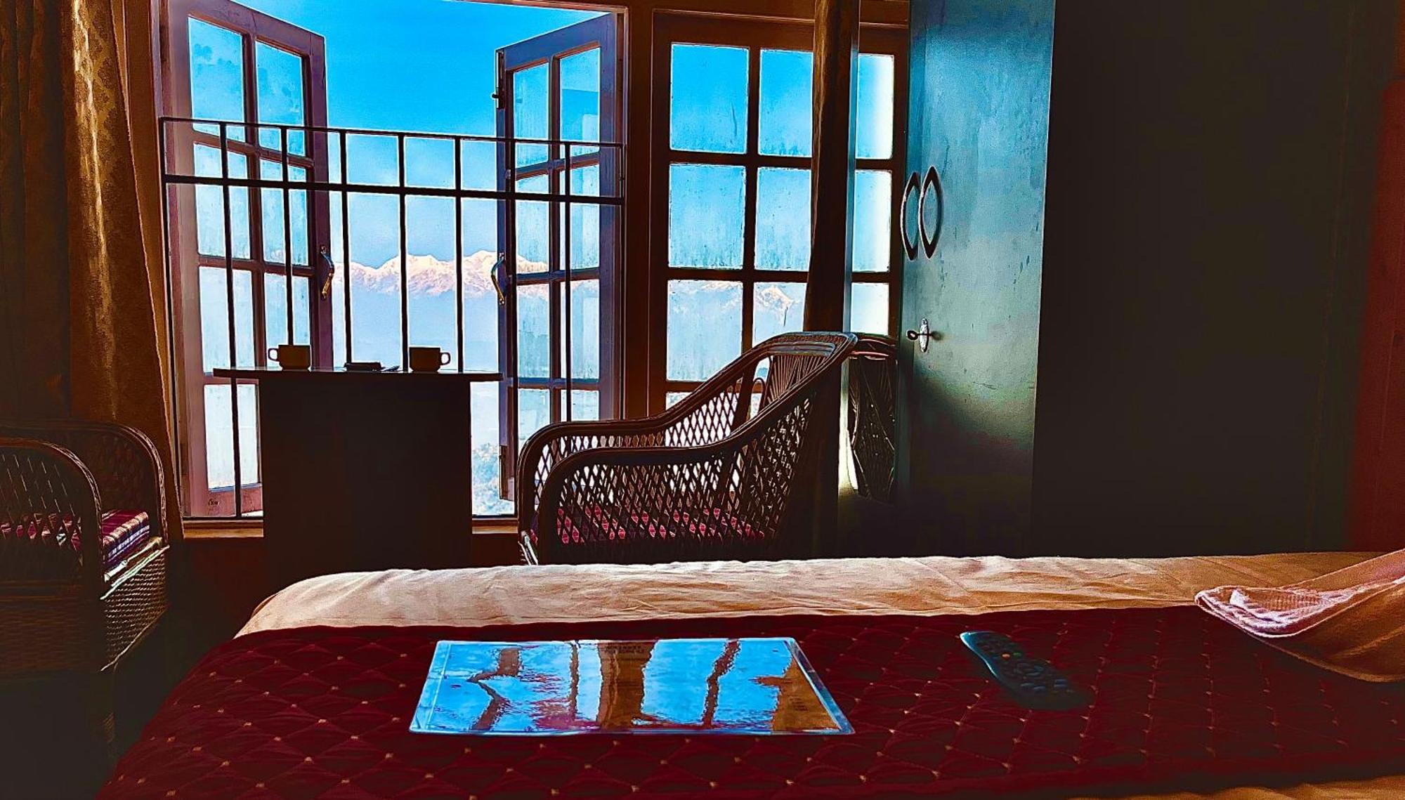 ホテル Himalayan Gorkha Retreat II Free Parking ダージリン エクステリア 写真